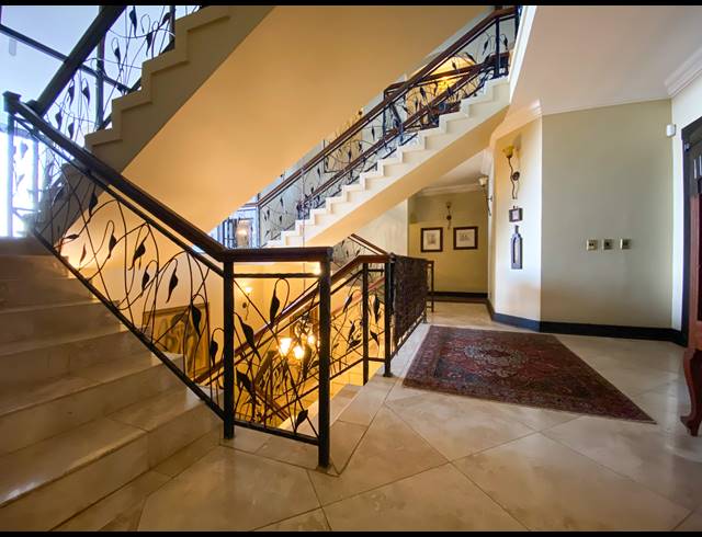 6 BEDROOM HOUSE FOR SALE IN DAINFERN VALLEY ESTATE